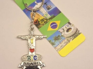 chaveiro abridor de garrafa do Cristo com Rio Brasil