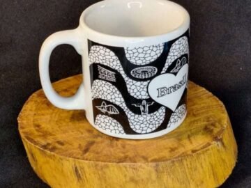 Caneca grande estampa Brasil coração Rio, lapa, cristo, bondinho, lapa, maracanã.