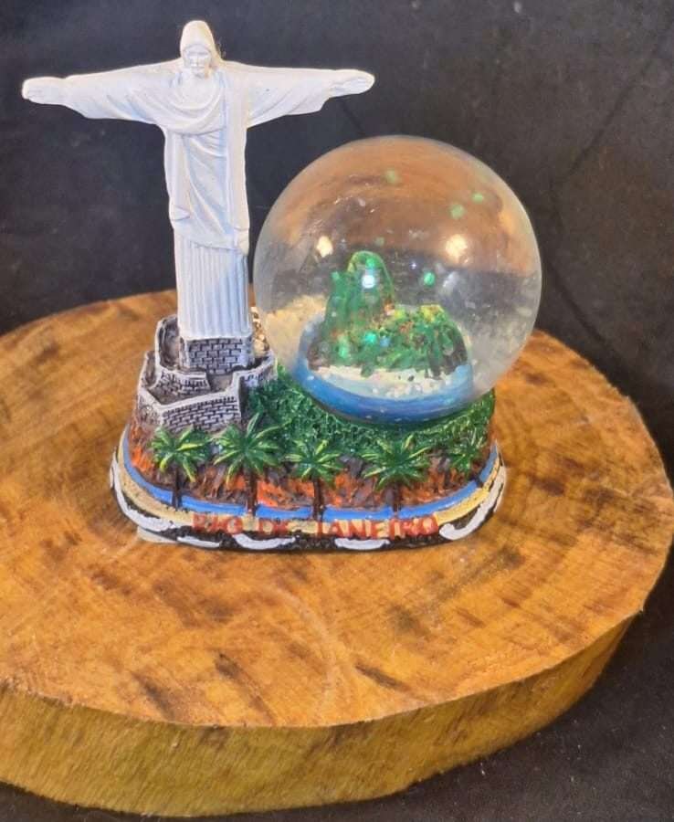 Cristo bola pequeno Rio de Janeiro, pão de açúcar