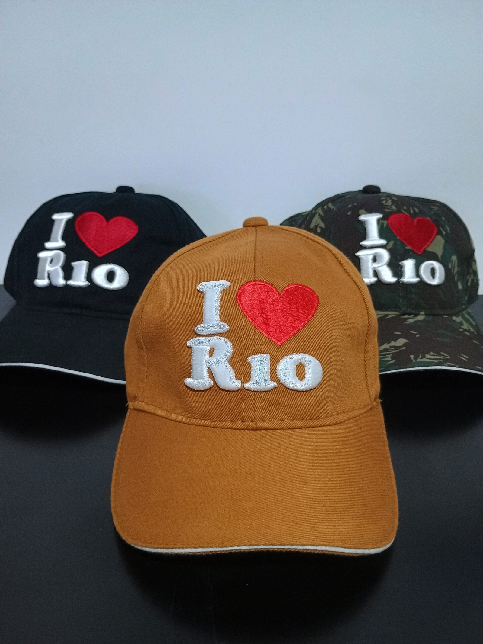 Boné bordado I LOVE RIO