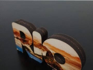 Placa de madeira Rio