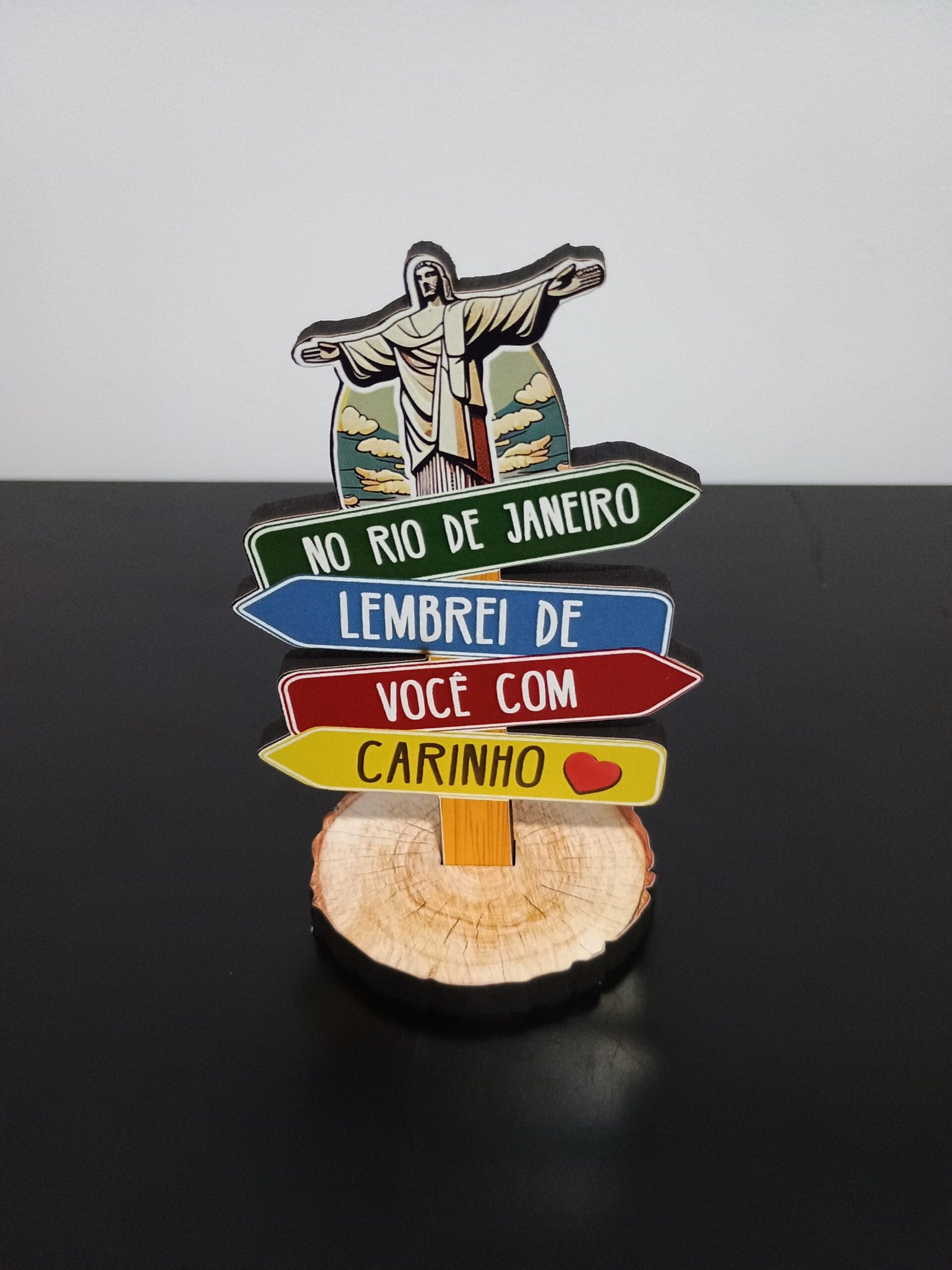 Placa arvore no Rio de Janeiro lembrei de você com carinho