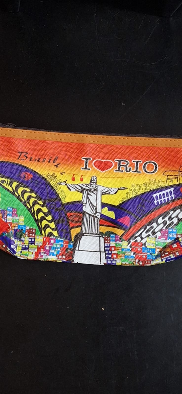 necesserie grande Brasil, calçadão colorido Rio de Janeiro, lapa, cristo, bondinho, lapa, maracanã.