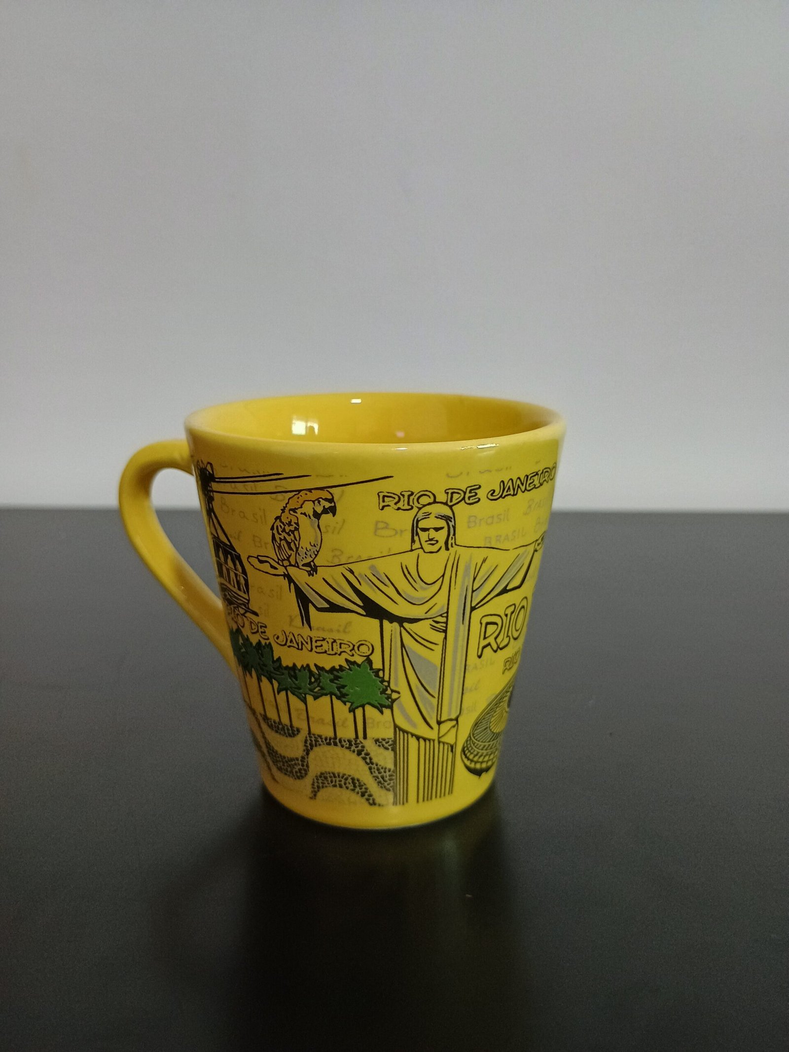 Xicara Media Calçadão de Copacabana, Cristo , Bondinho, maracanã