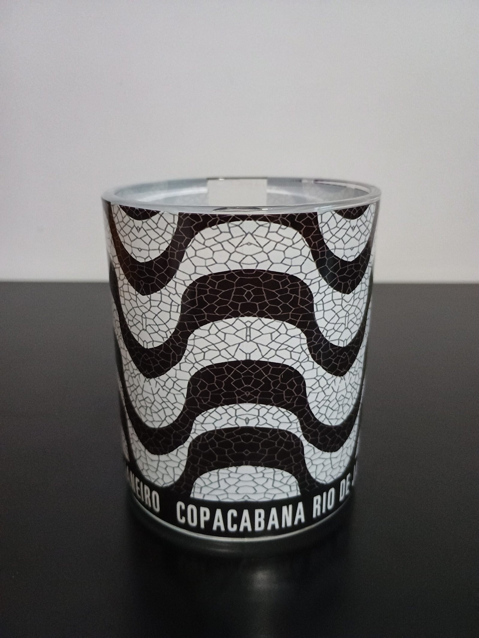 Xicara Grande calçadão de copacabana