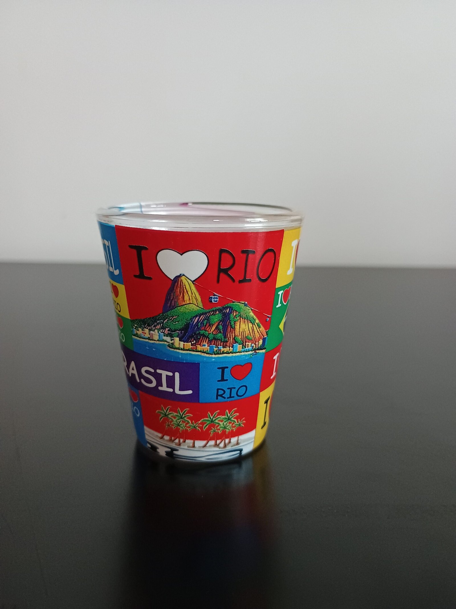 copo de dose Eu amo Rio colorido