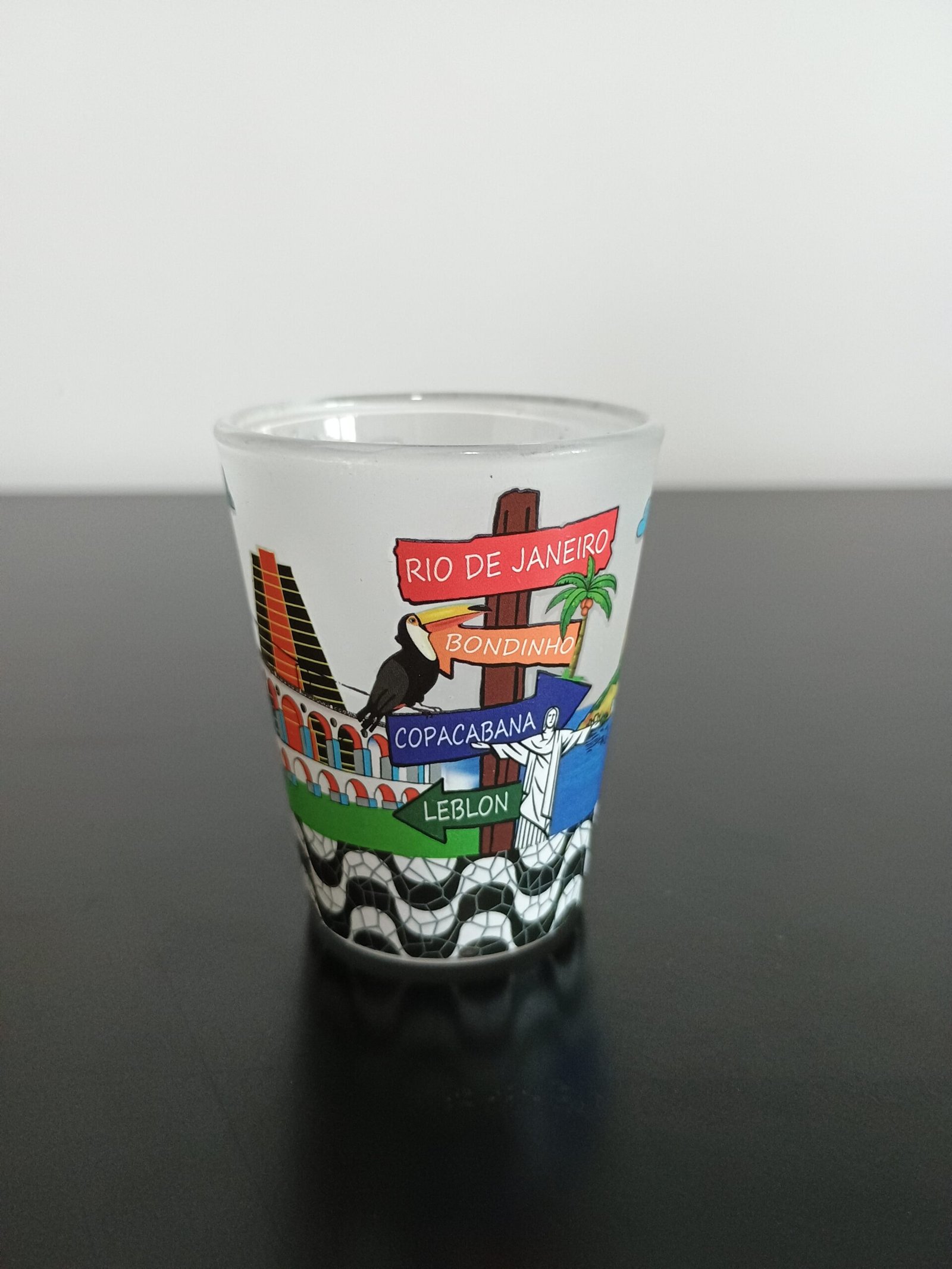 copo de dose fosco placas Rio de Janeiro