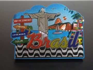 Imã de madeira Brasil