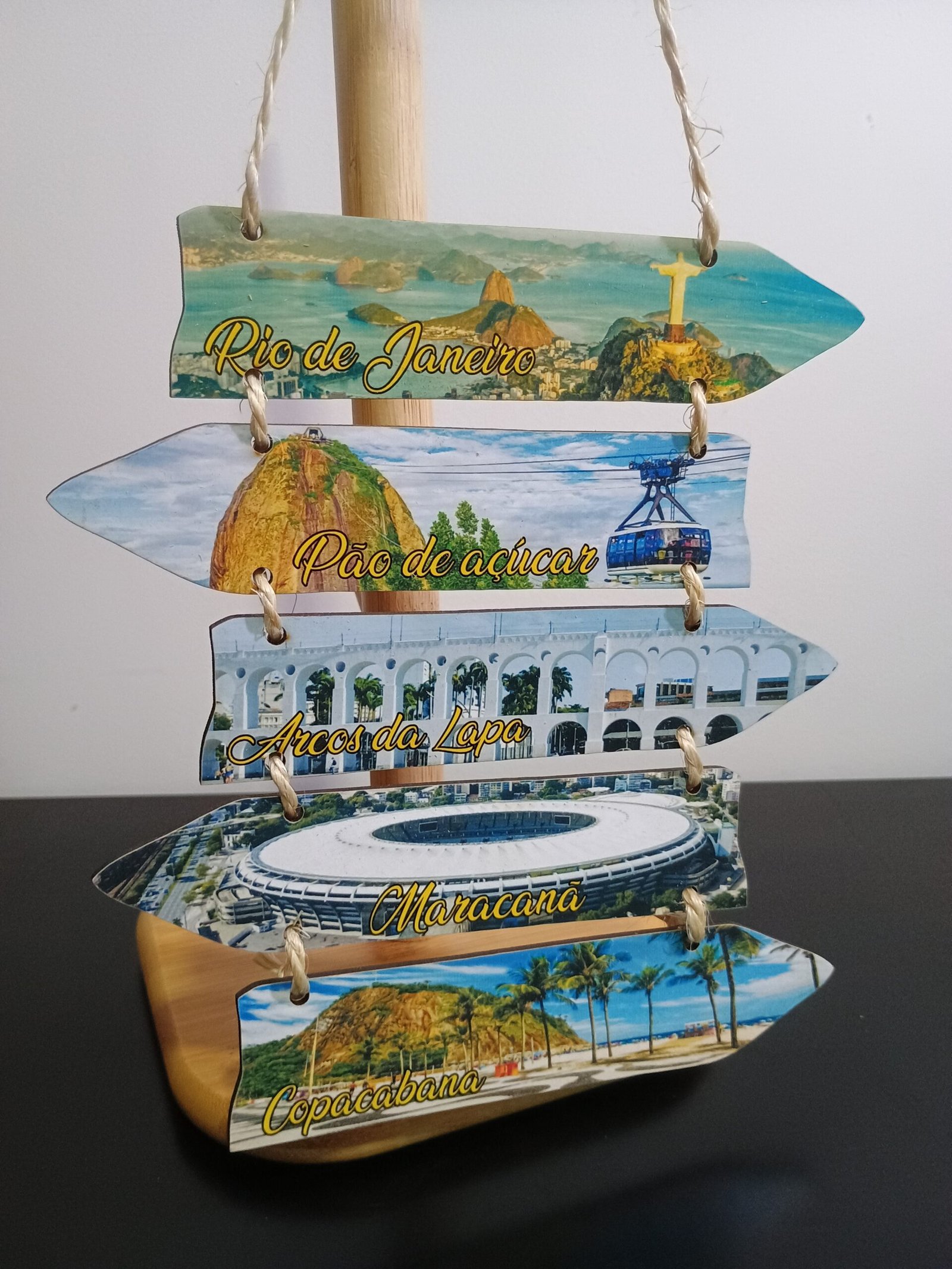 placa decorativa de madeira para pendurar na parede Rio de Janeiro